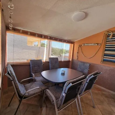 Διαμέρισμα Apartmaji Palma *
